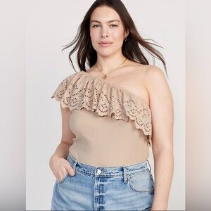 EUC OLD NAVY EYELET ONE SHOULDER TOP